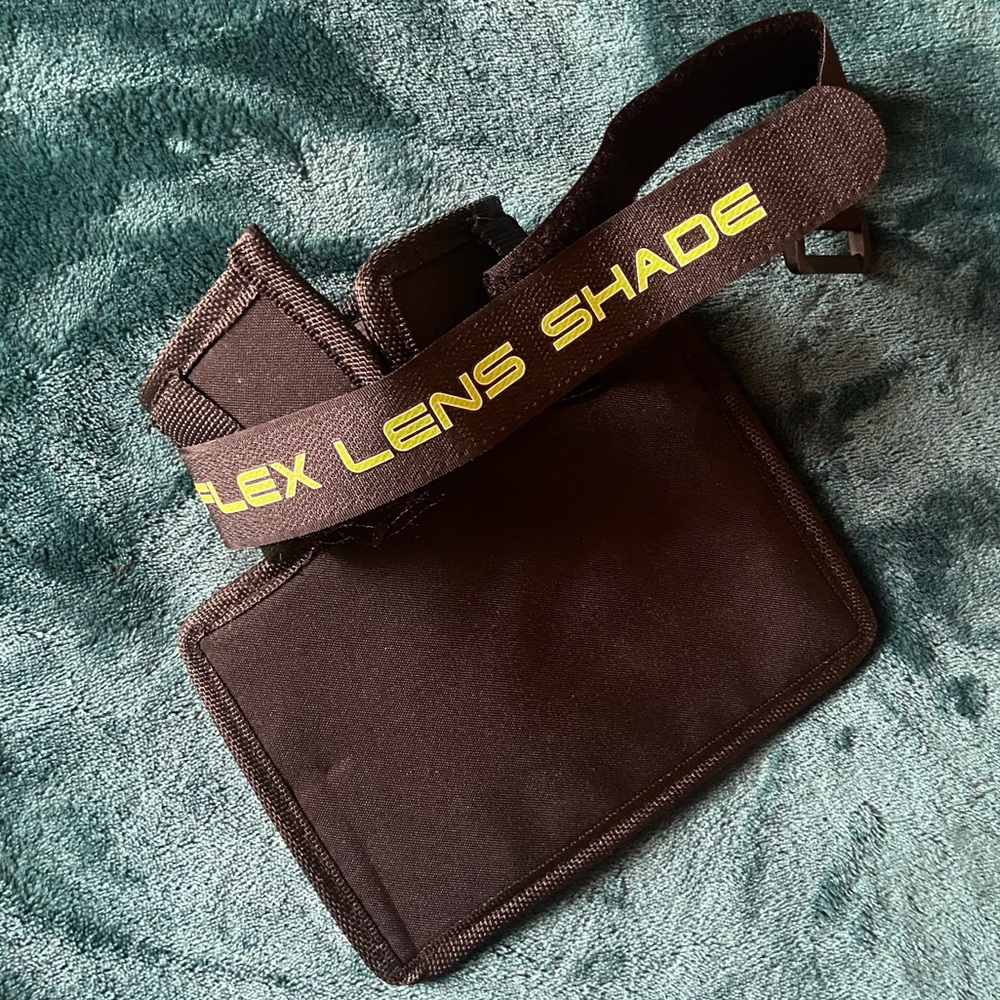 Flex Lens Shade